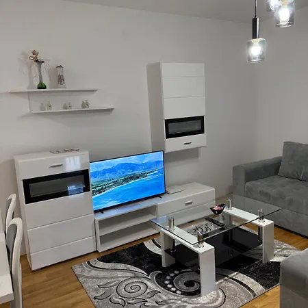 Aparthotel R&g Bijeljina